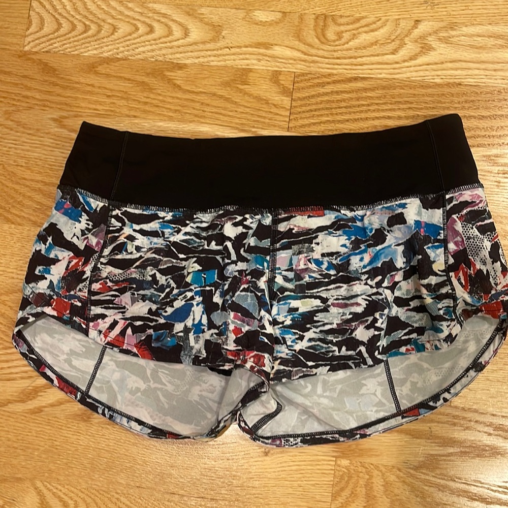 Lululemon speed up shorts size 4